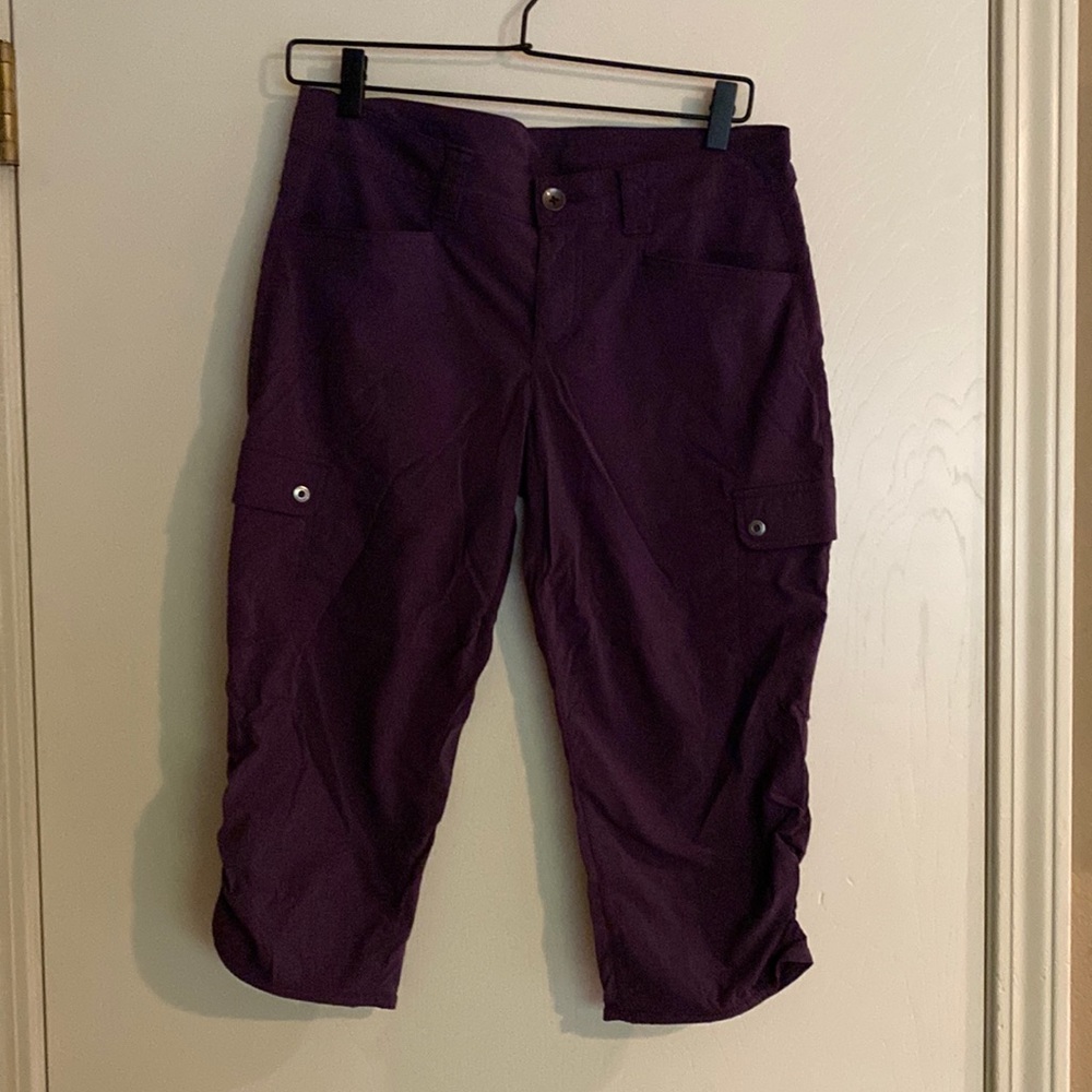 Eddie Bauer Capri pants, plum, P6